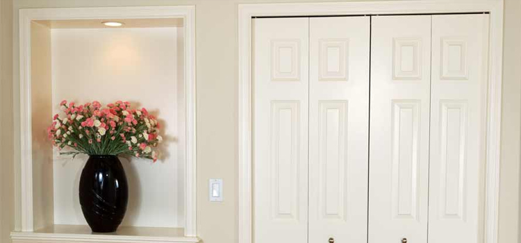 residential closet door repair in Largo
